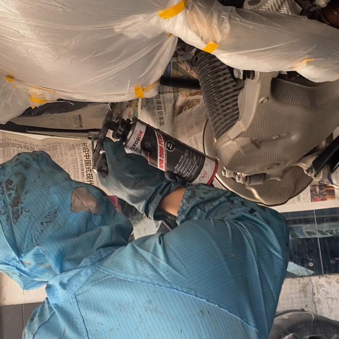 沃尔沃xc60底盘装甲,沃尔沃xc60底盘防锈装甲多少钱