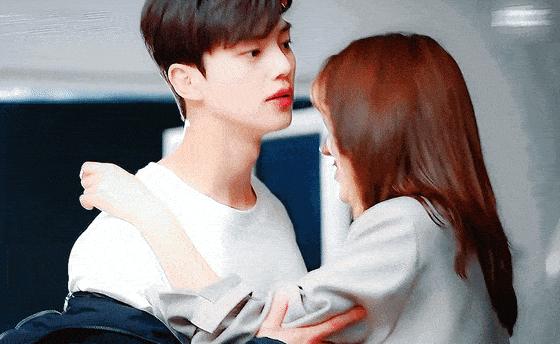 冲击太大了…辣眼