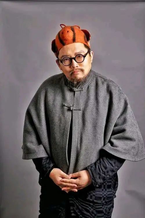 史航再回应不存在性骚扰,史航回应遭指控性骚扰女主