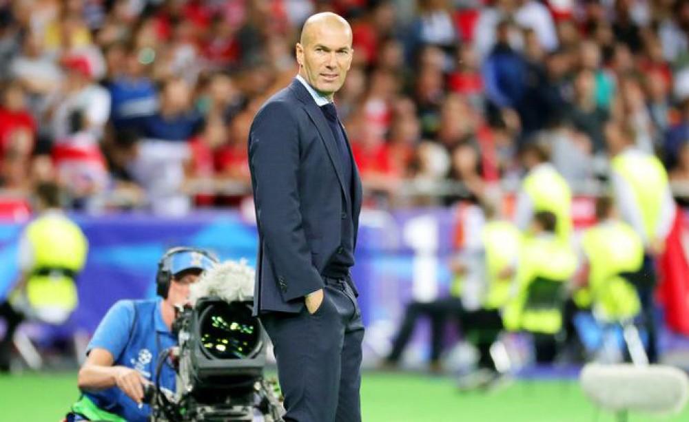 公认球王有几个,称得上准球王的十大足坛传奇巨星