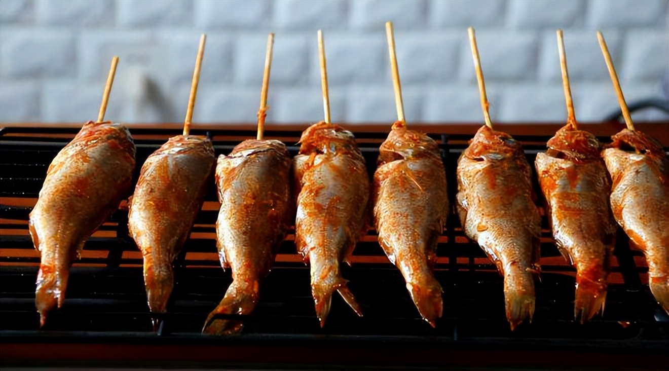 夏天烧烤做什么最火爆,夏天烧烤摊必点的5道烧烤