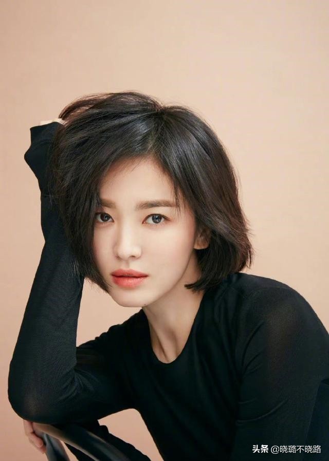 一款各种年龄段都可以驾驭的短发,适合大圆脸发量又少的减龄短发