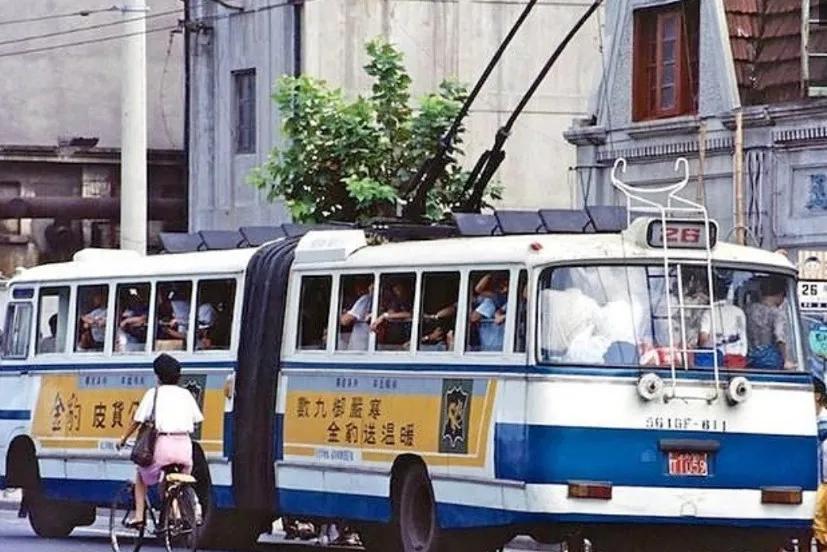 国人70年消费简史,18张图看清中国消费新变化