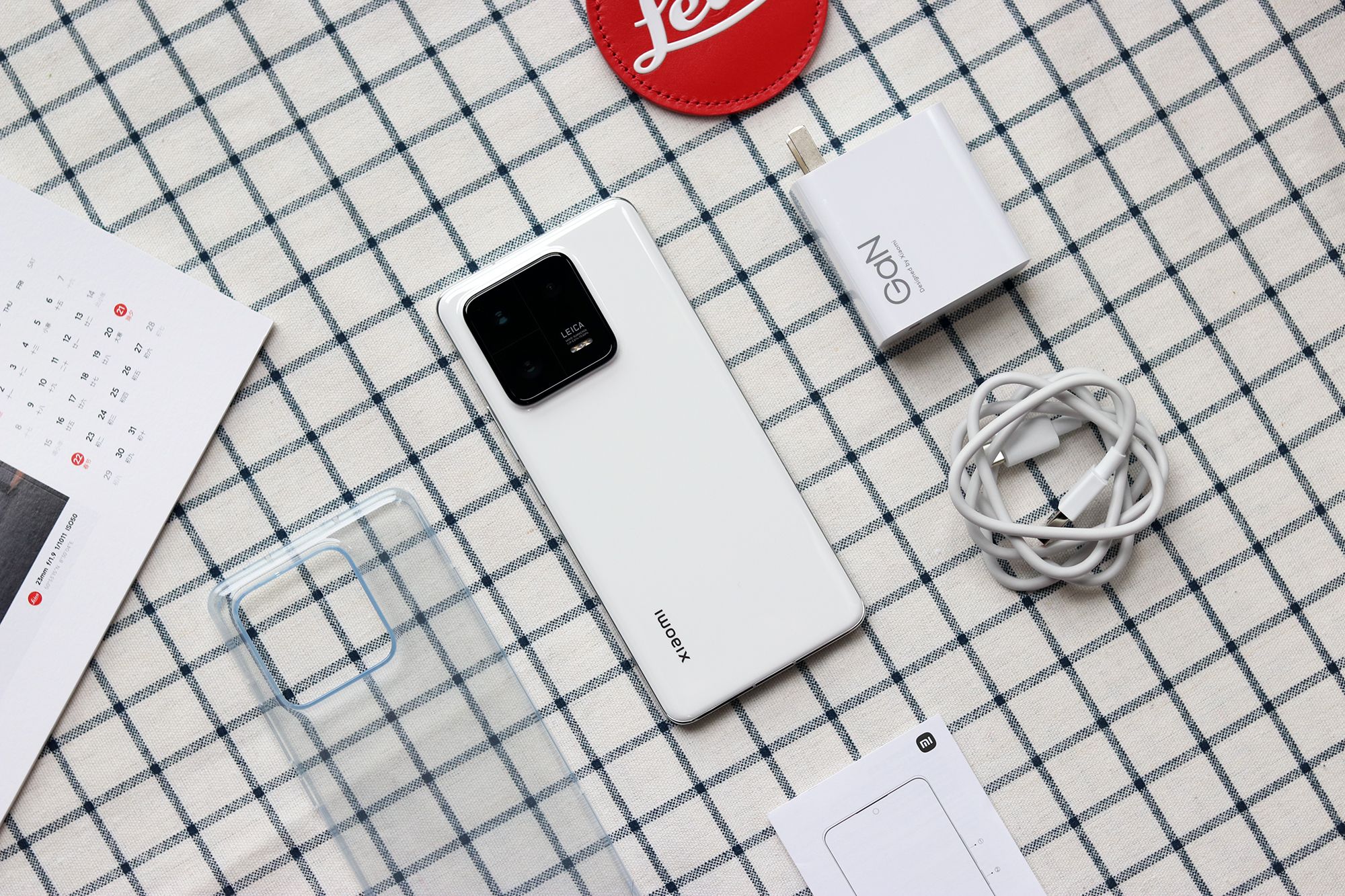 加价3000元买小米13系列！外国人还如此开心，看来高端是真的成了