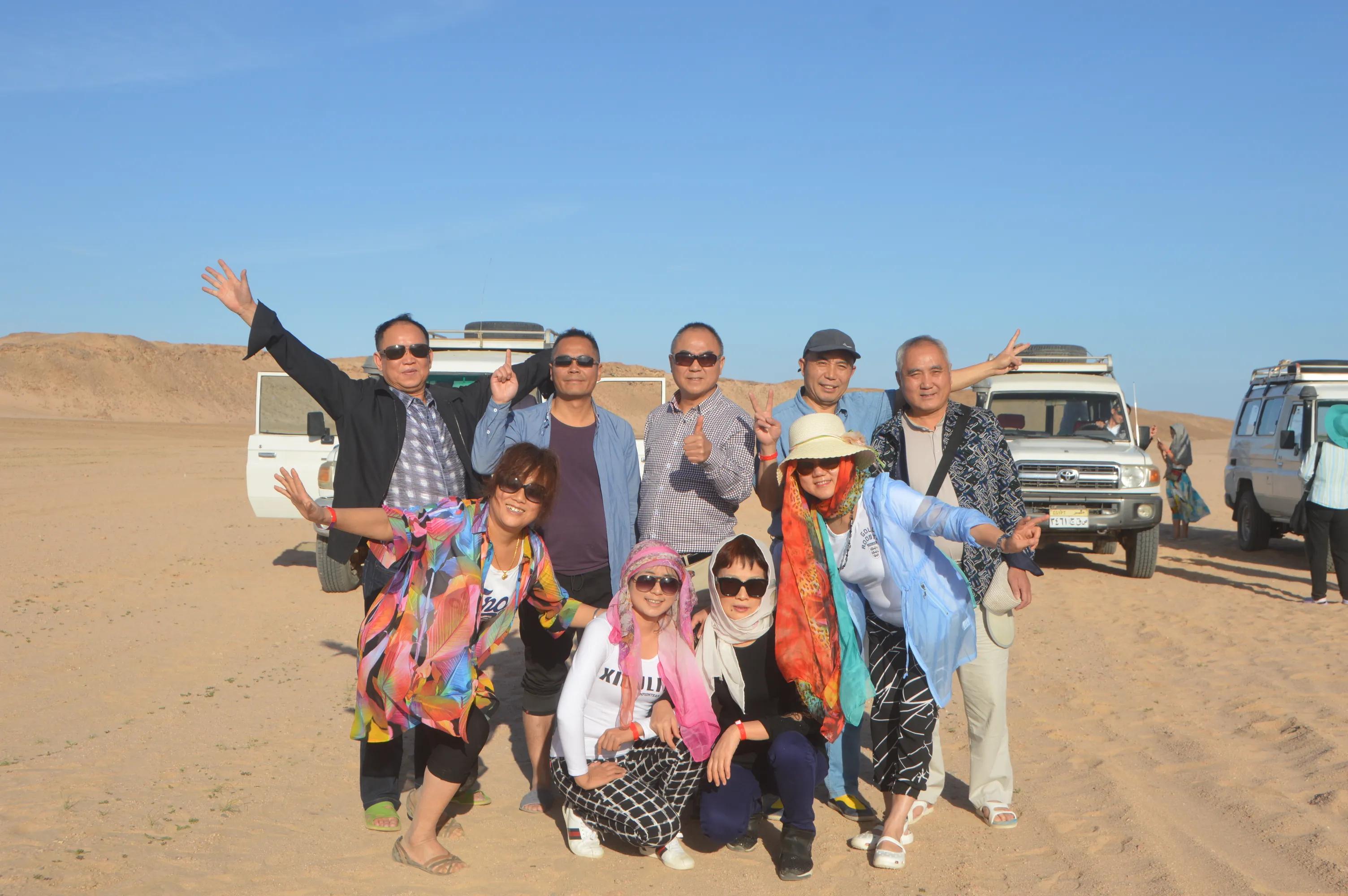 迪拜深坑浮潜,迪拜60米潜水