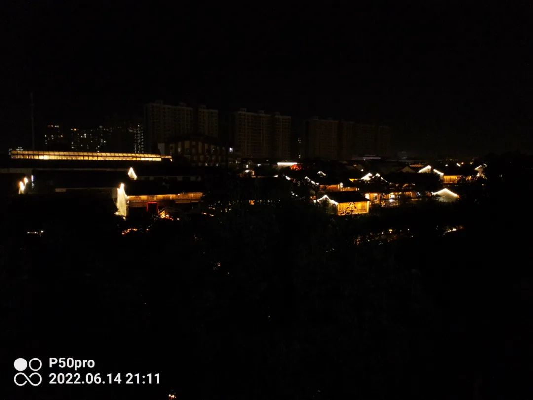 不到2000元买四部手机,不到2000块的旗舰机