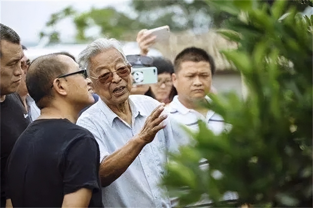 90年代玉溪烟六十元一包,90年代的红塔山烟盒