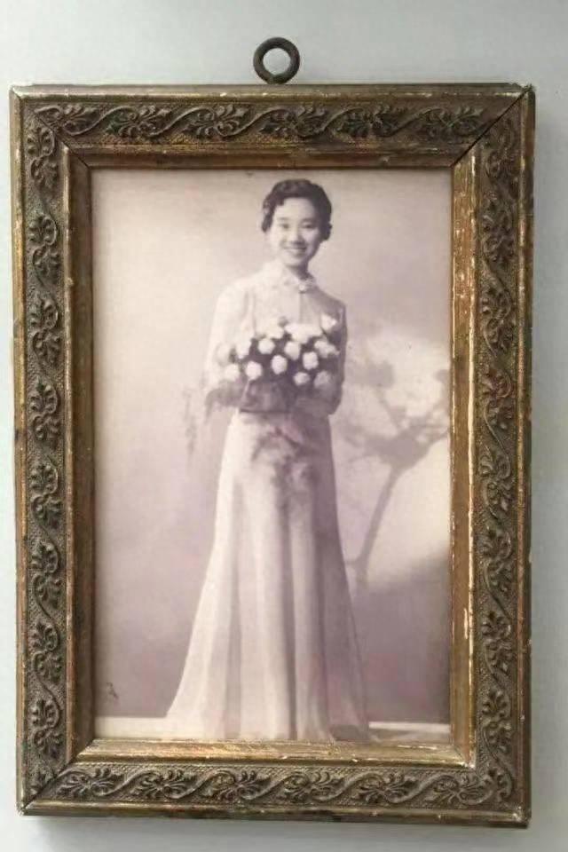 抗日女烈士朱凡：被日*用军**火炙烤分尸，断气前仍让日军汗流浃背！