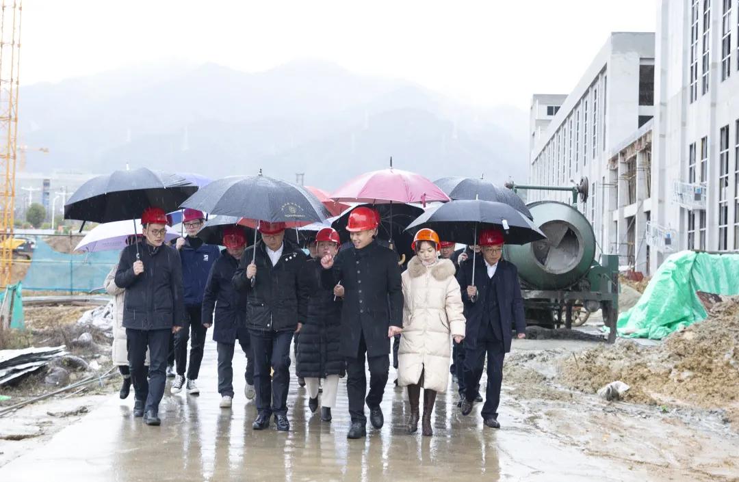 梁海刚县长,梁海刚松阳