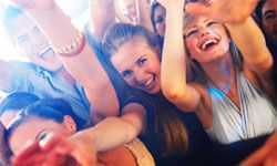 10个好玩的婚礼互动小游戏,新娘好玩的小游戏