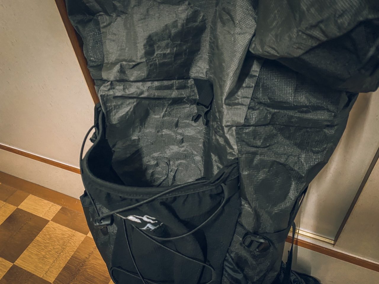 花了30块钱买了个包,花了一万多买了个lv包