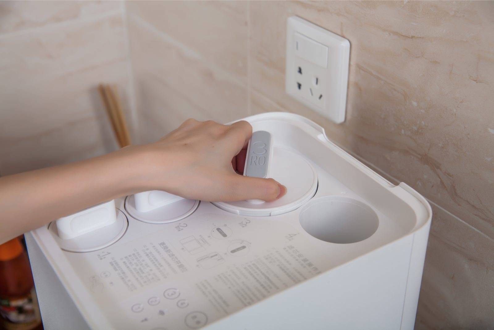 1000多净水器对比,1000的净水机和3000元的有什么区别