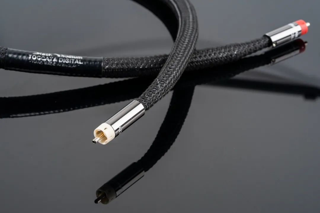 令人匪夷所思的英国BlackRhodium黑金线