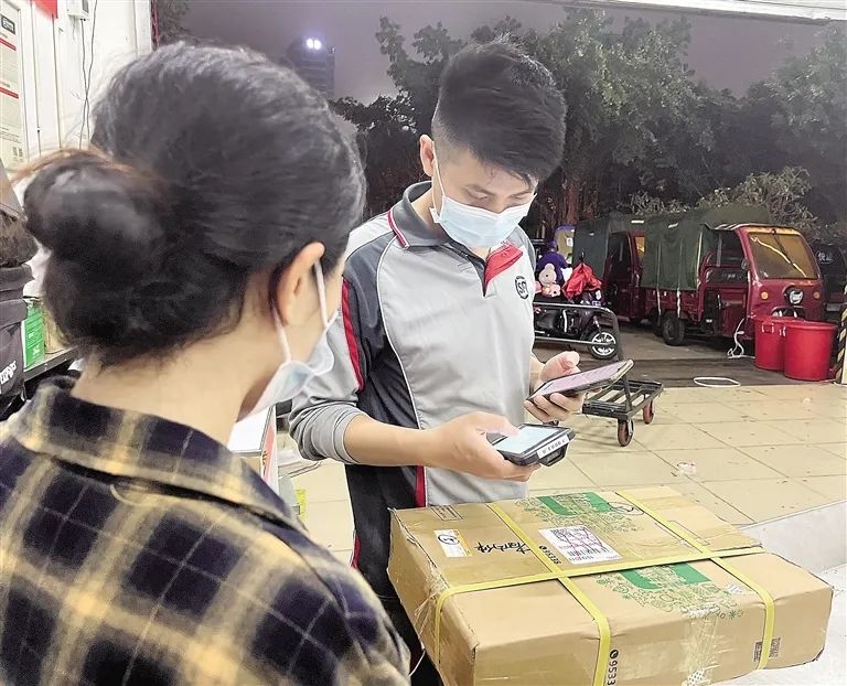 *品毒**还能“网购＋快递”！海南检察官这样打击