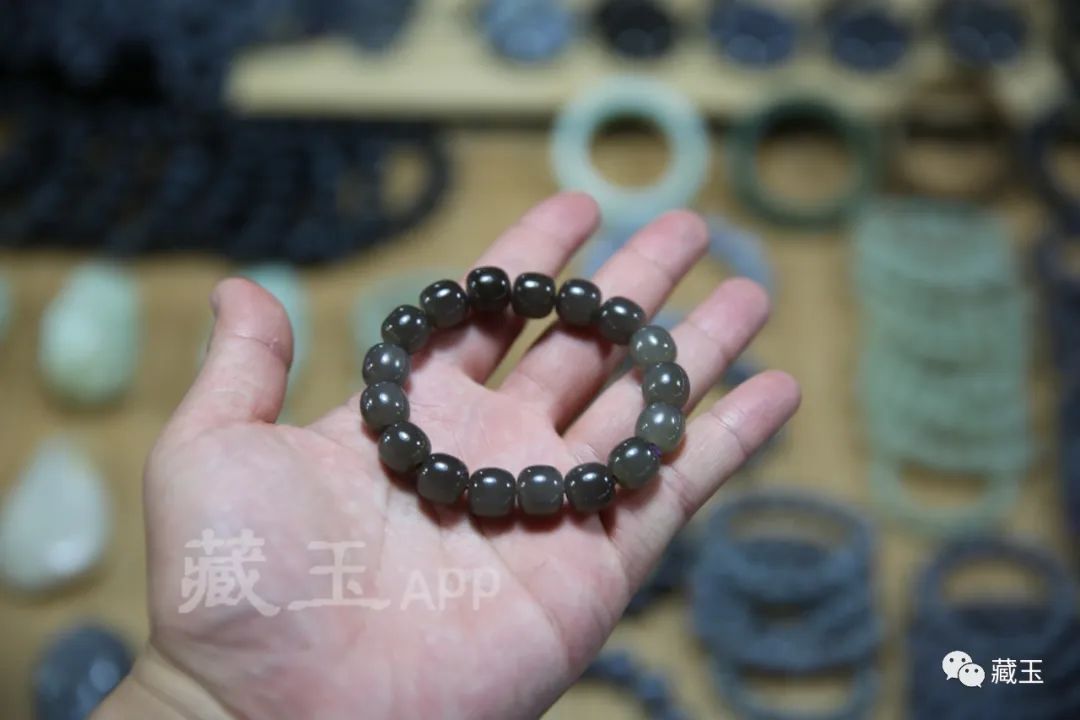 3000元能买什么样的和田玉手串,真正的新疆和田玉手串多少钱一串