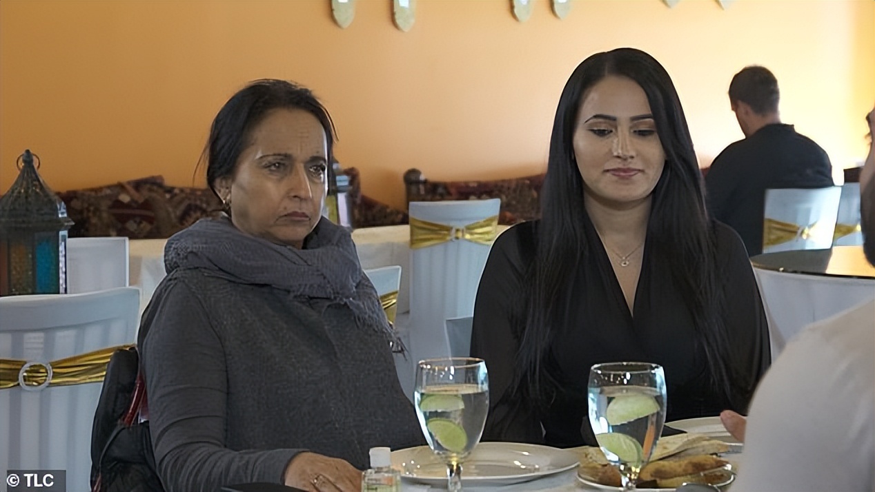 妈宝男真奇葩,美国妈宝男买内衣