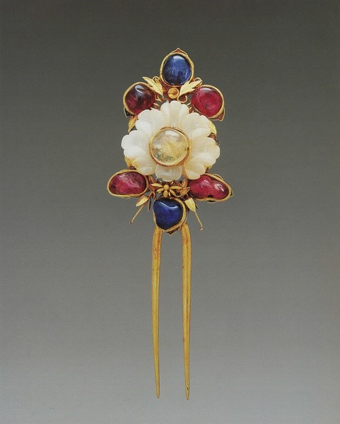 结婚三金一套真一套假,结婚三金没超过一万