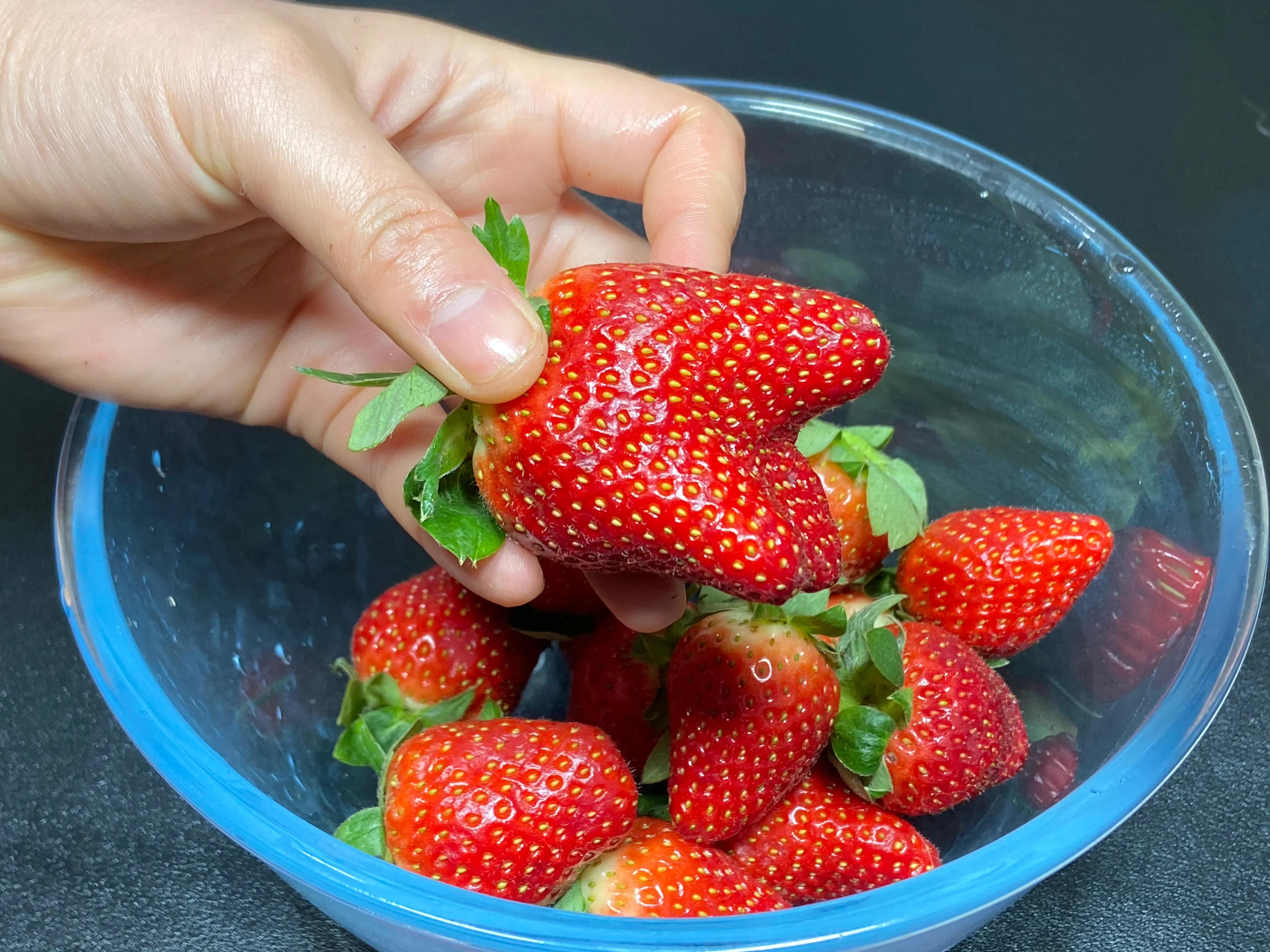 草莓怎么洗去除农药和虫卵,草莓用盐洗才能洗干净
