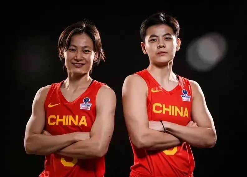 杨舒予奥运会帅气出场帅呆对手,最帅女篮球员杨舒予图片