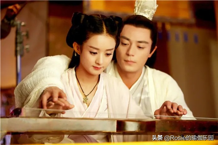 赵丽颖马甲线减肥方法,赵丽颖瘦了4公斤还练出马甲线