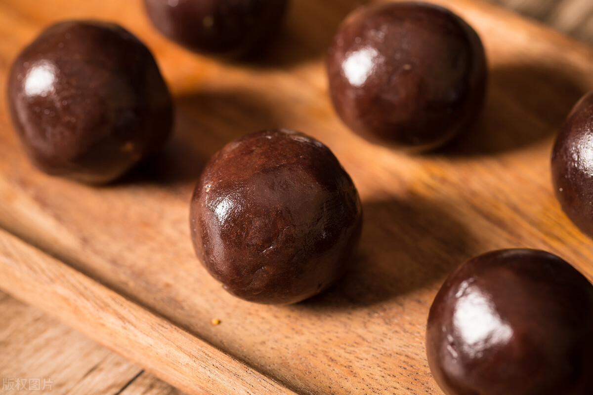 焦香软糯米粉做法,纯糯米粉最简单的吃法没有糖