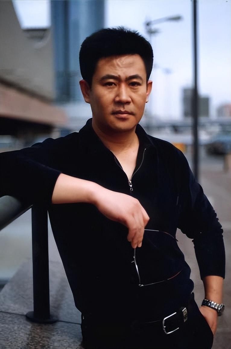 央视主持人赵赫啥病去世,央视主持人赵赫去世什么癌