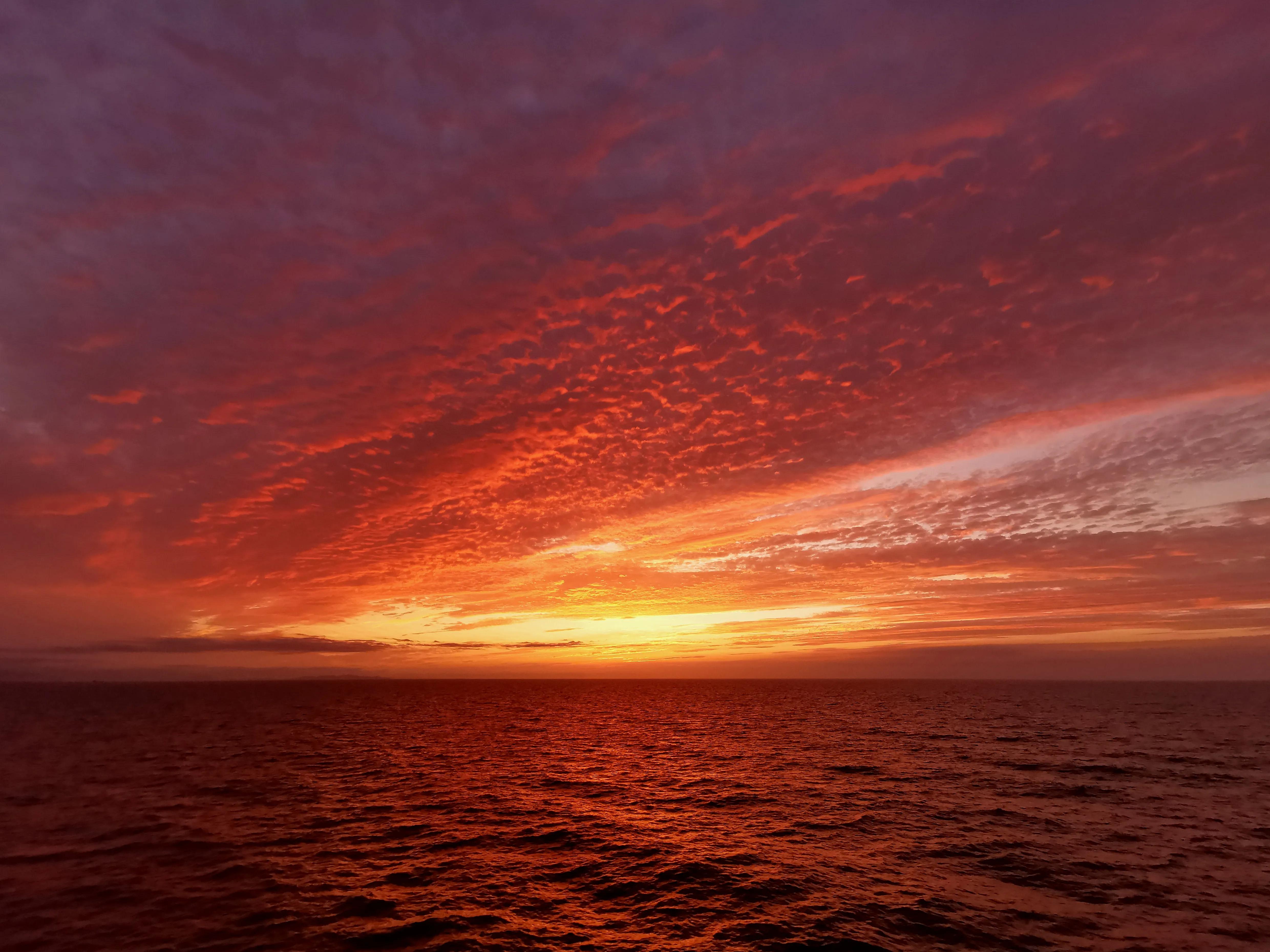 中山广场大连老视频,大连中山广场百年沧桑