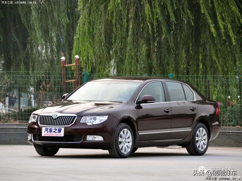 当今社会电动车趋势,现在强势的电动车