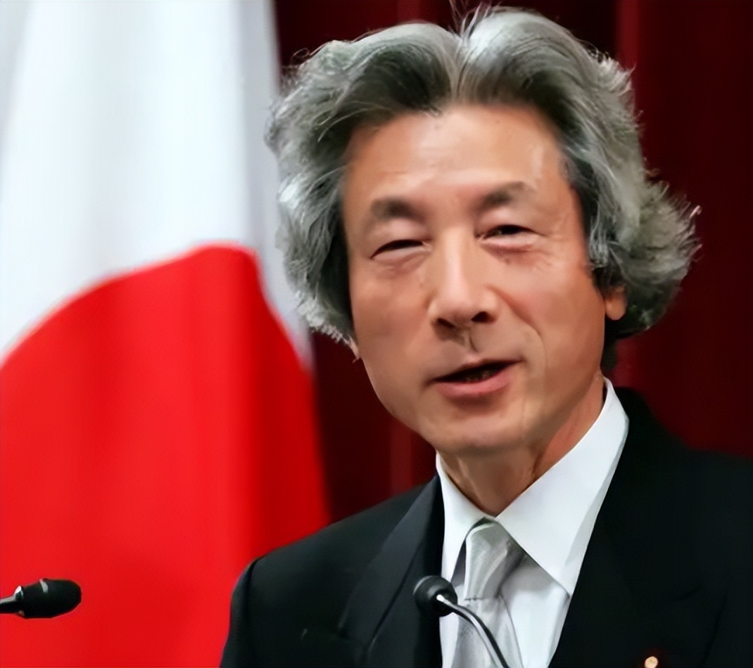 小泉纯一郎参观卢沟桥,小泉纯一郎2001年访华