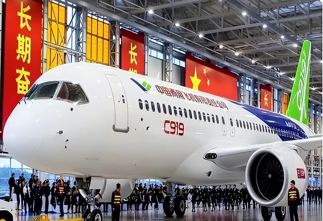 太突然，美国宣布要在中国下一笔大订单，外媒：这是在向中国示好