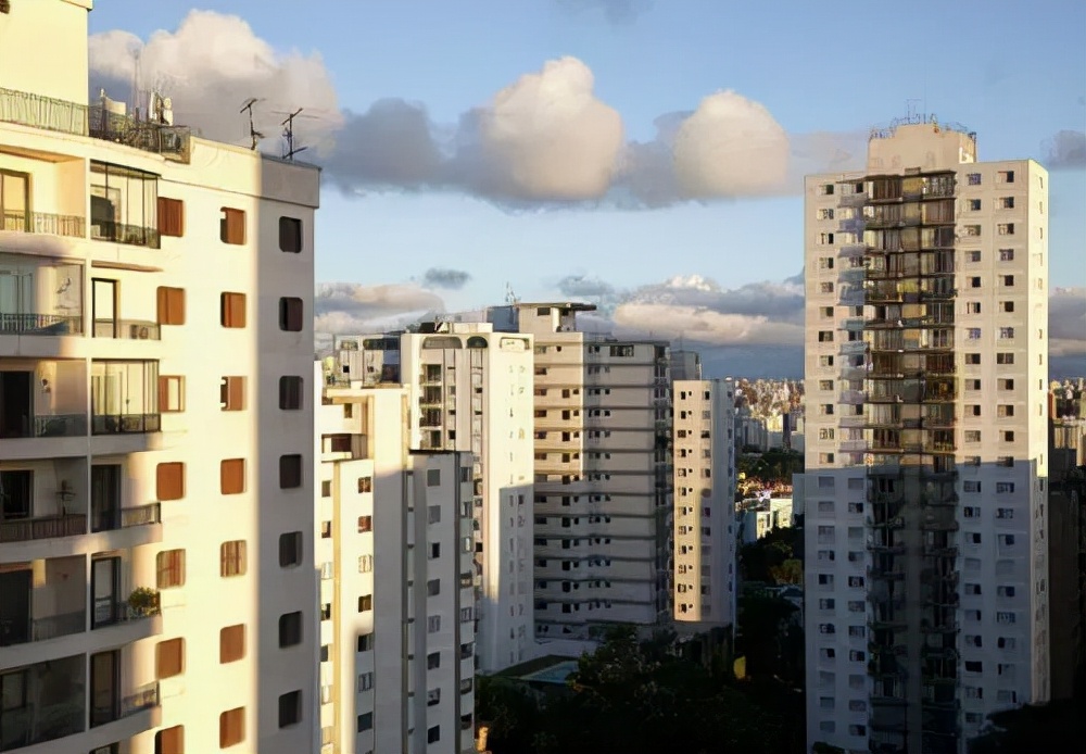 33层高的楼买几层最好,总层高26层和总层高33层的差别