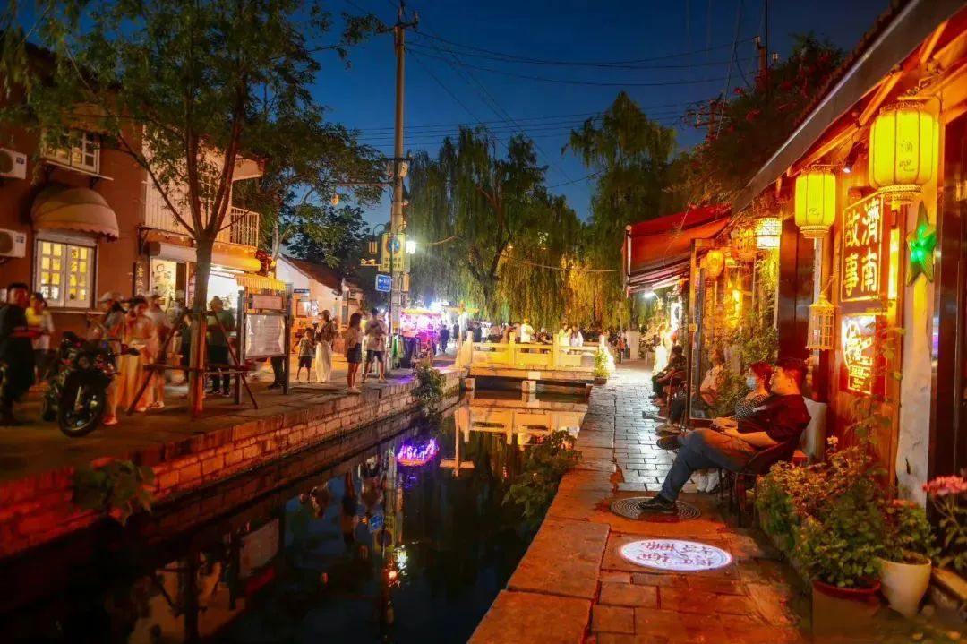 好看又好逛，不愧是济南的夜！来感受济南夜晚的美好吧~