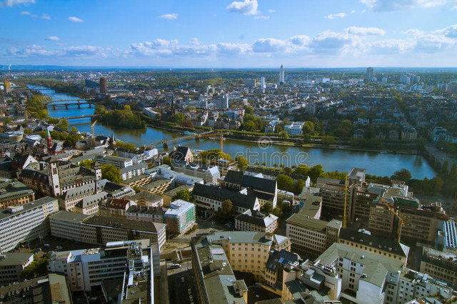 广州和深圳哪个城市好,2021中国百强市深圳居首