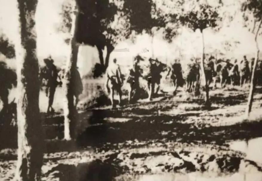 1970年的一个深夜,*世友许**找来肖永银:刘帅来南京了,你去接最好