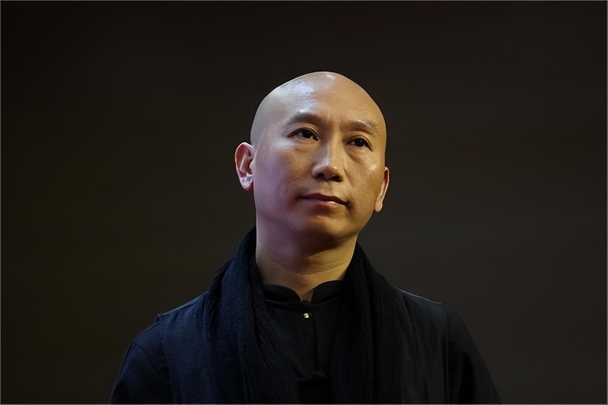 周黑鸭创始人周富裕的创业故事,周黑鸭创始人经历