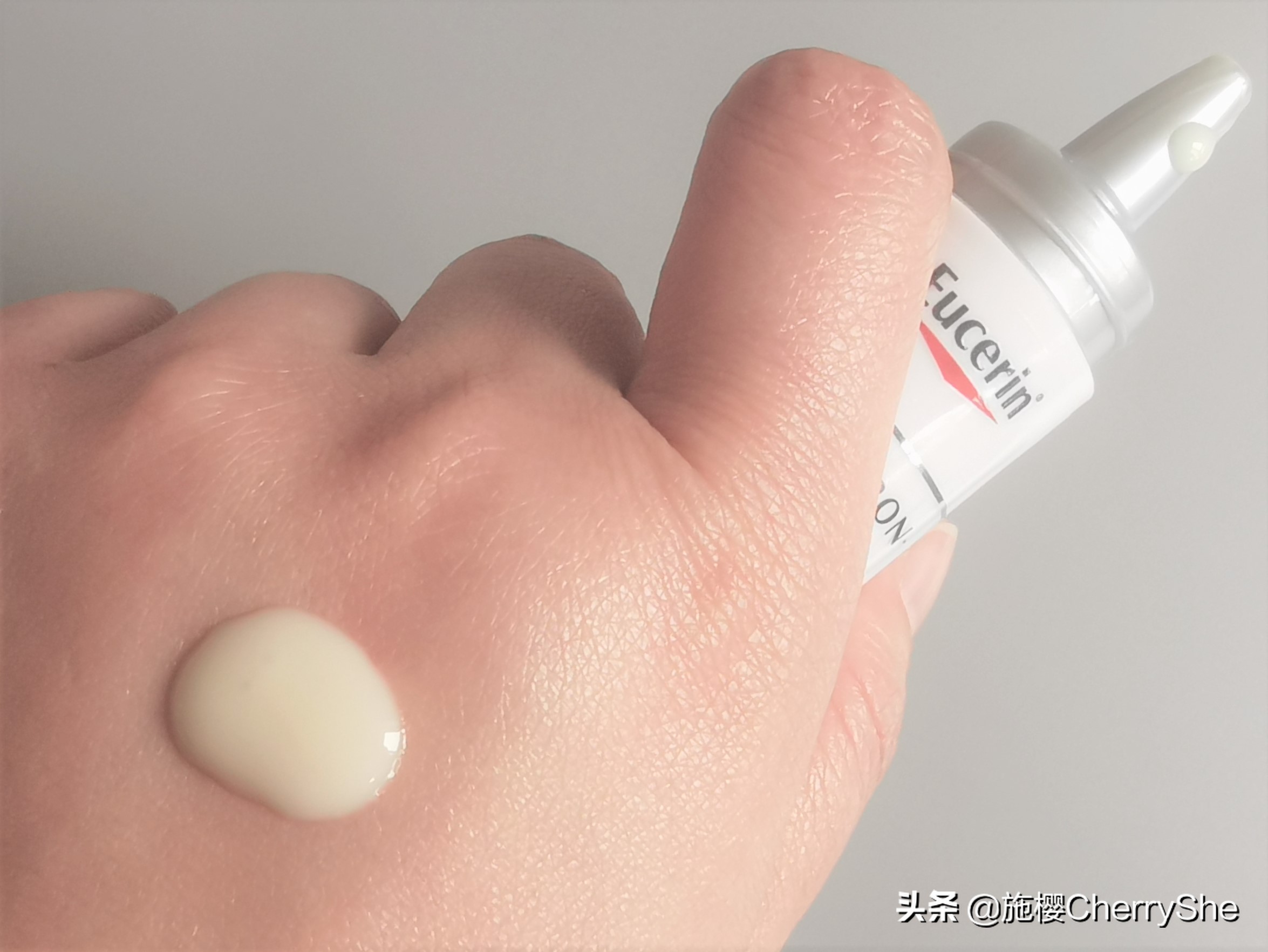 vc精华可以当眼霜吗,vc精华可以替代防晒吗