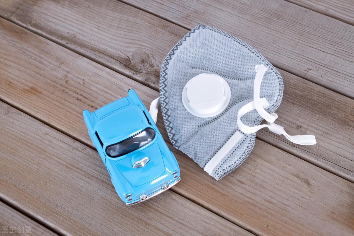 上至航天旗帜下至深海缆绳，中国纺织因何强大