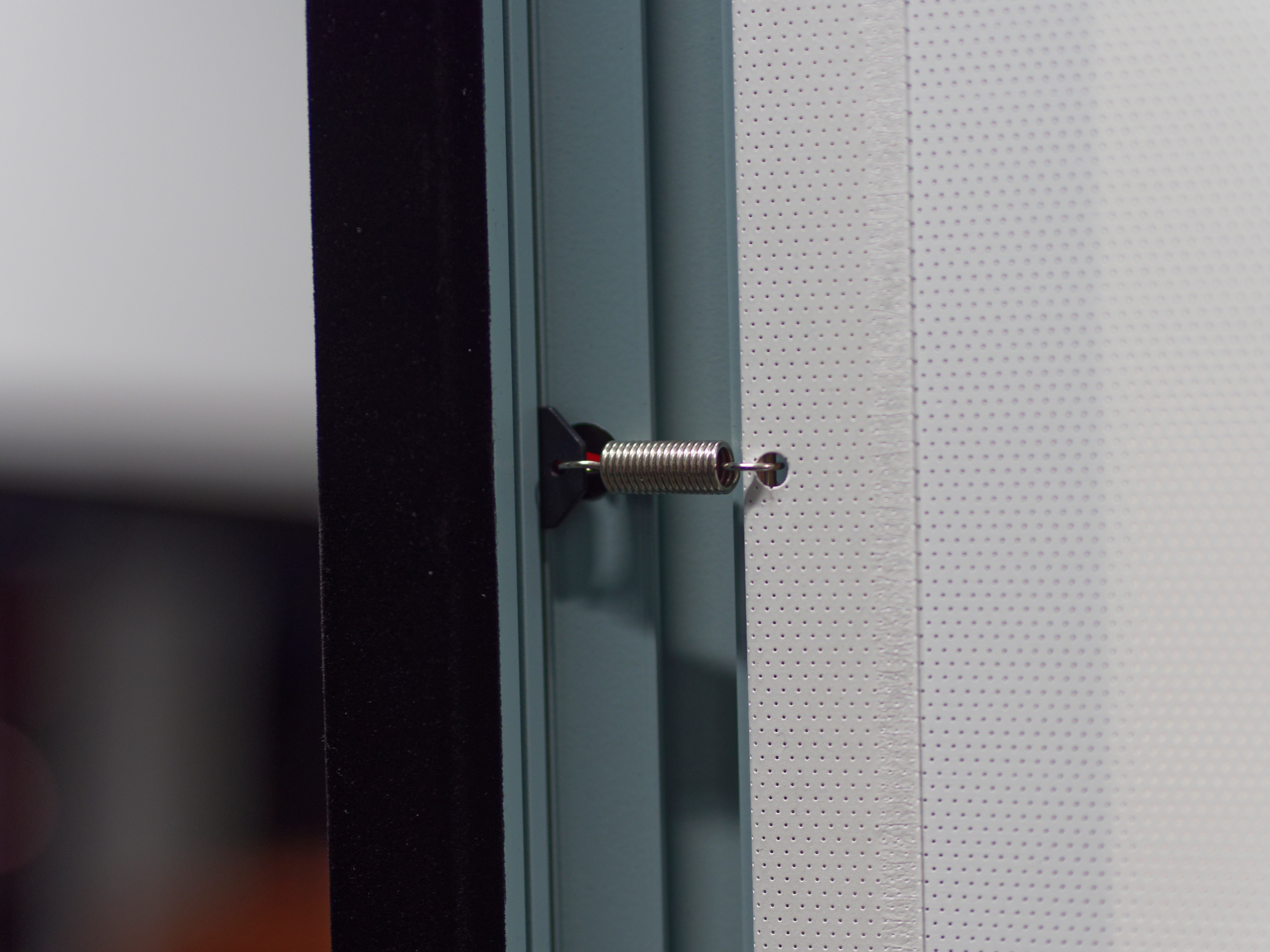 【鉴赏】Spectro（斯贝特仑投影幕）SP150FRTW-P140：充分展现韩国一线品牌的卓越品质