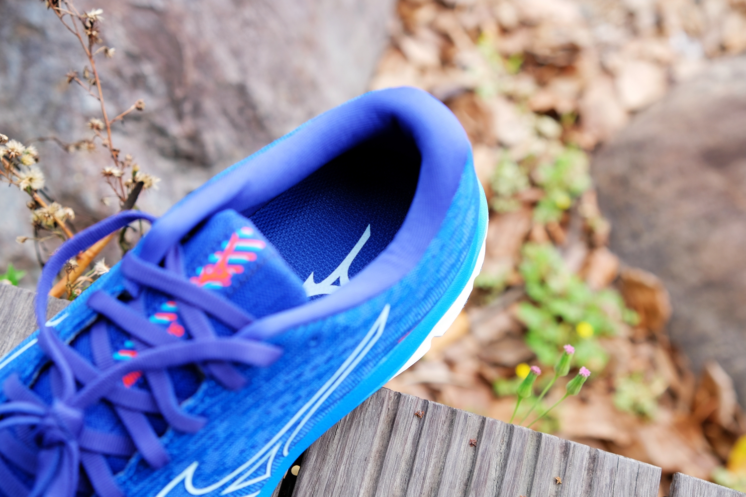 美津浓支撑跑鞋wavehorizon6,美津浓跑鞋waveridergtx怎么样