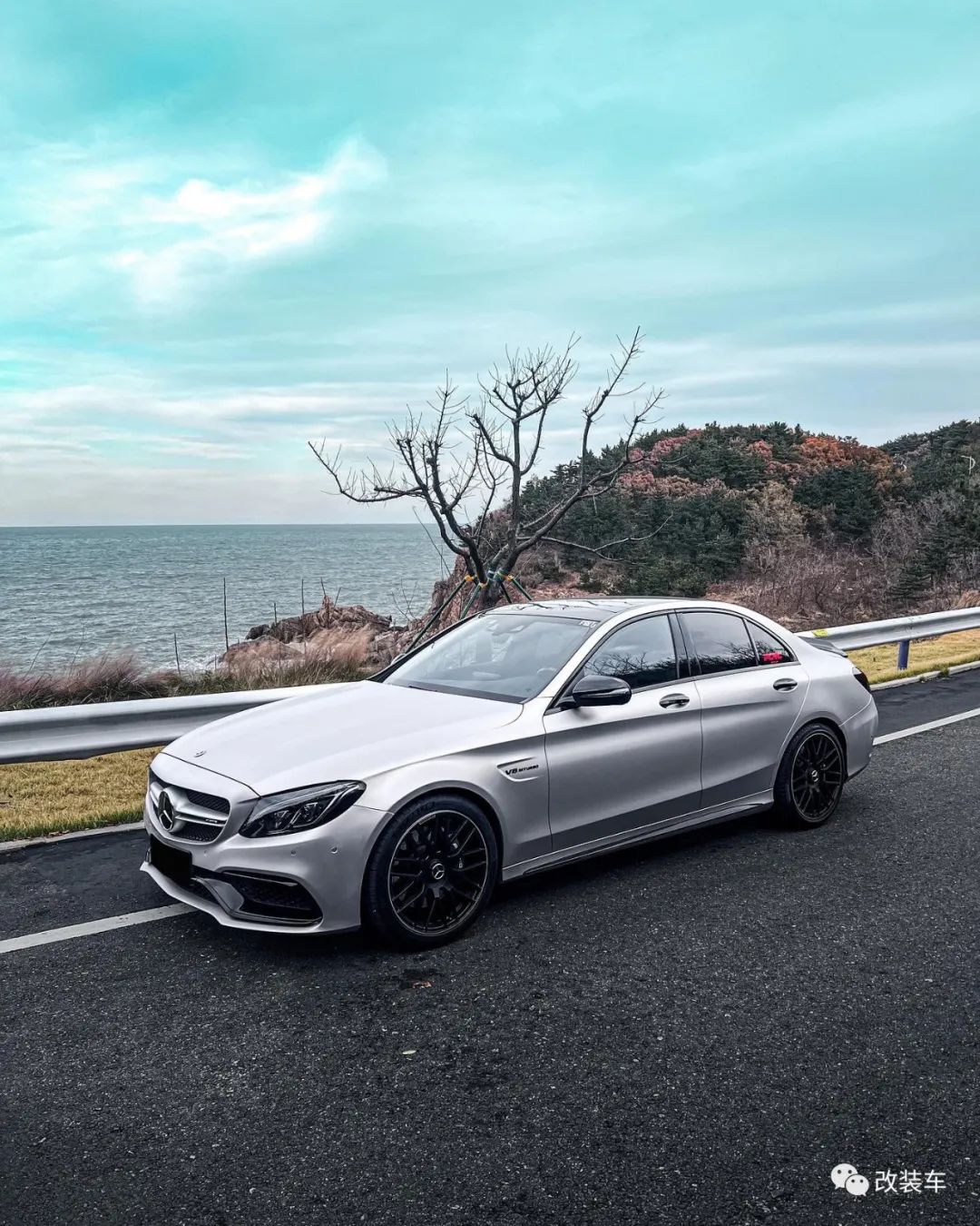 奔驰amgc63与c63s的区别,奔驰amgc63s四门和c63的区别