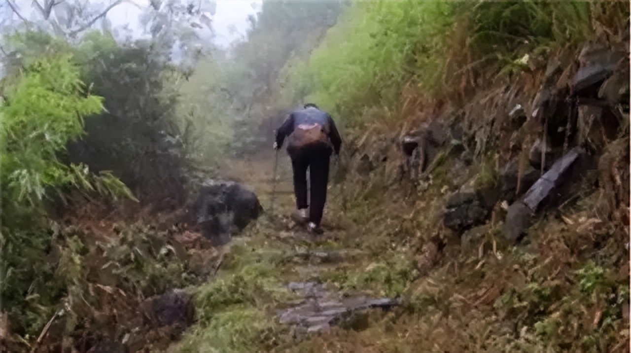 92岁老人花26万元自建墓,92岁老人用14年花26万元自建墓室