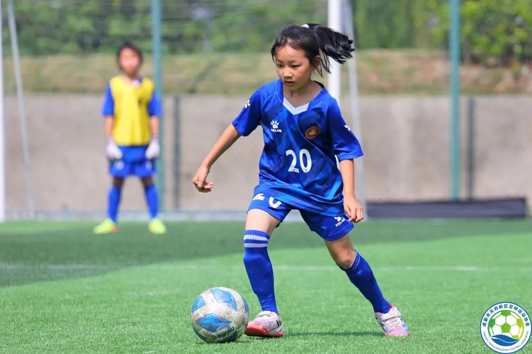 四川天府新区合江小学足球比赛,天府新区合江小学足球比赛2020年