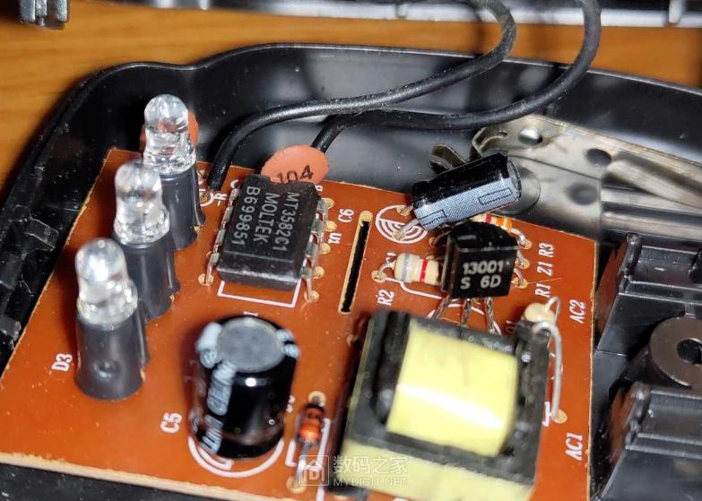 18岁发明手机“万能充”,后被保送清华的河南少年,伤仲永了吗?