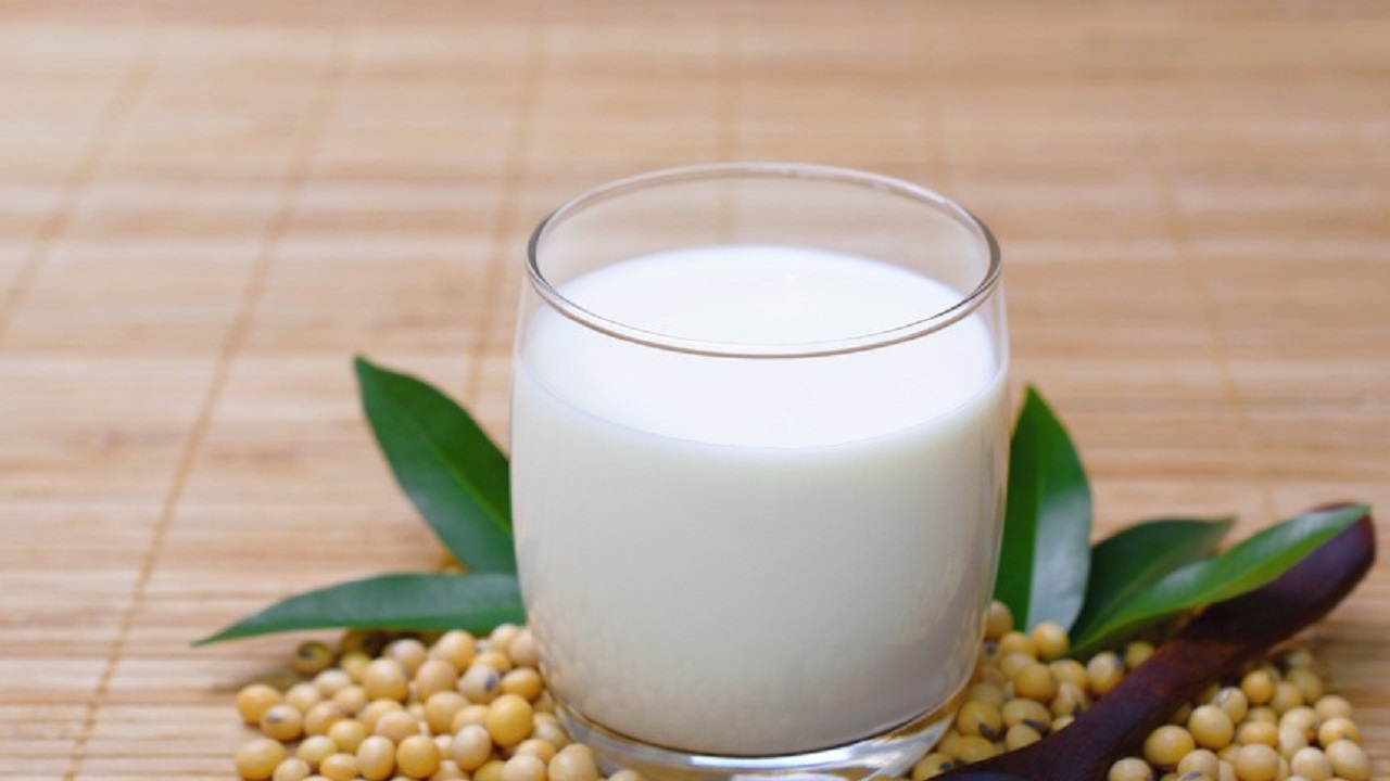 为什么女孩子容易“性早熟”，这3点是重要原因，家长要留心