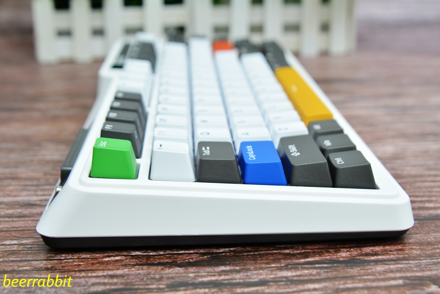 强上加强珂芝K75三模机械键盘与TTC钢铁轴的联合