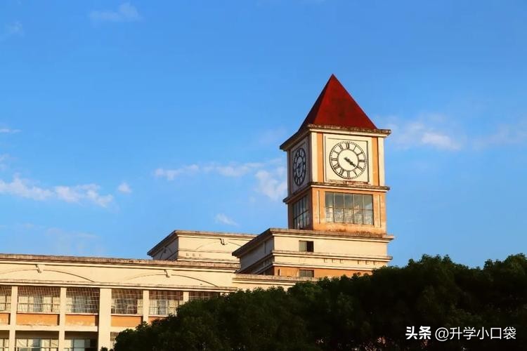 湖南民*本科办**院校排名，长沙医学院位居第一，高考录取分数414分