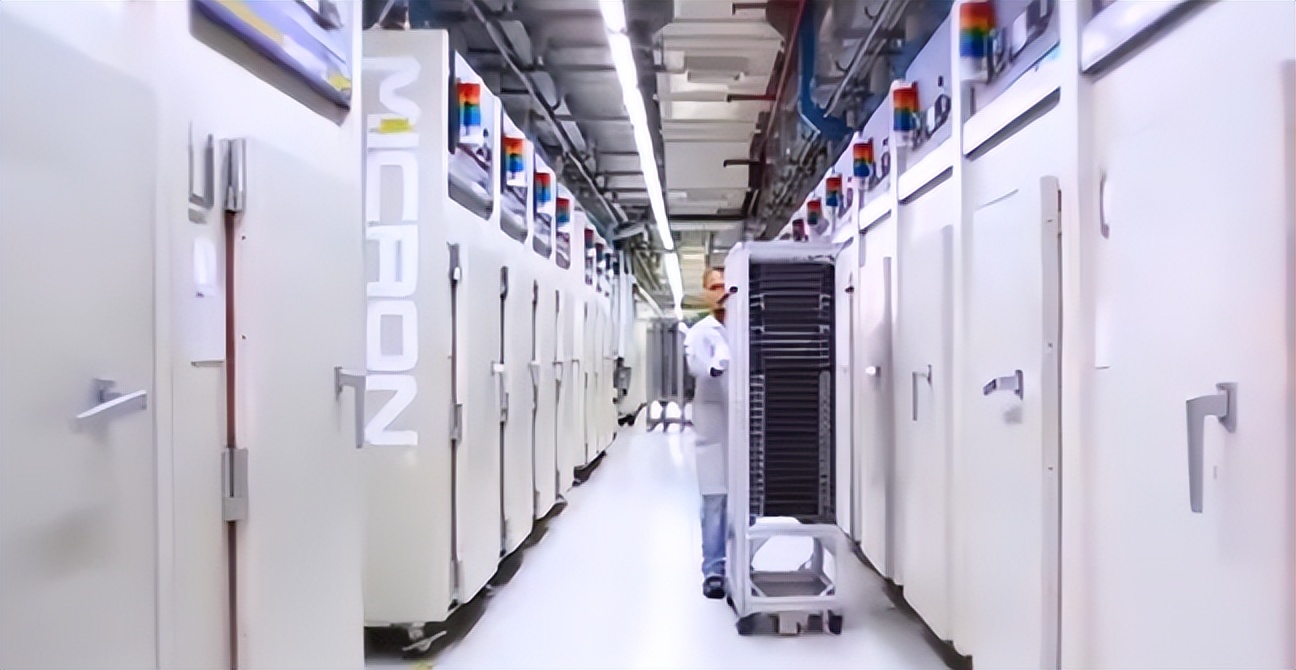 中国罕见戳到美国“痛处”，拜登突然出卖韩国，尹锡悦没得选