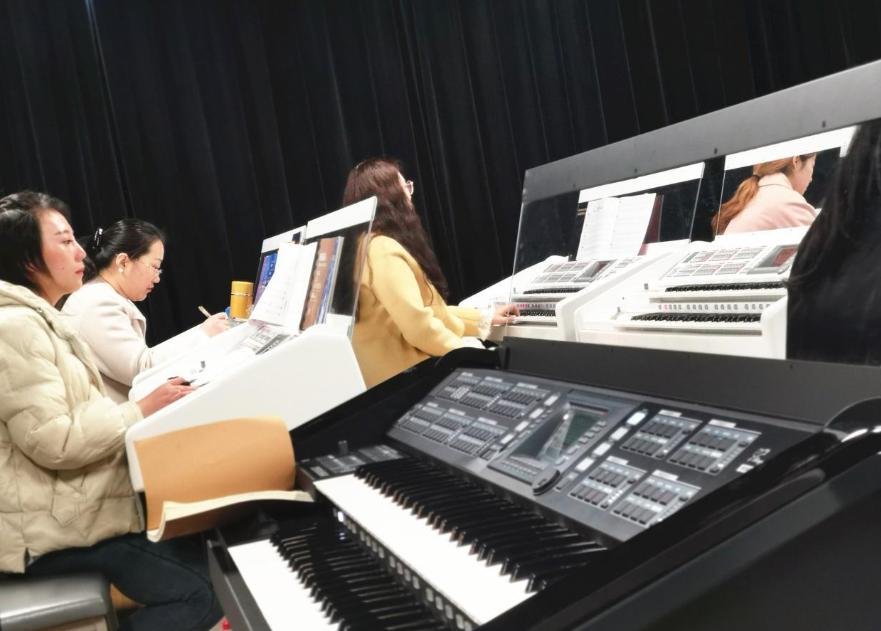 电子管风琴技巧和训练,电子管风琴教学