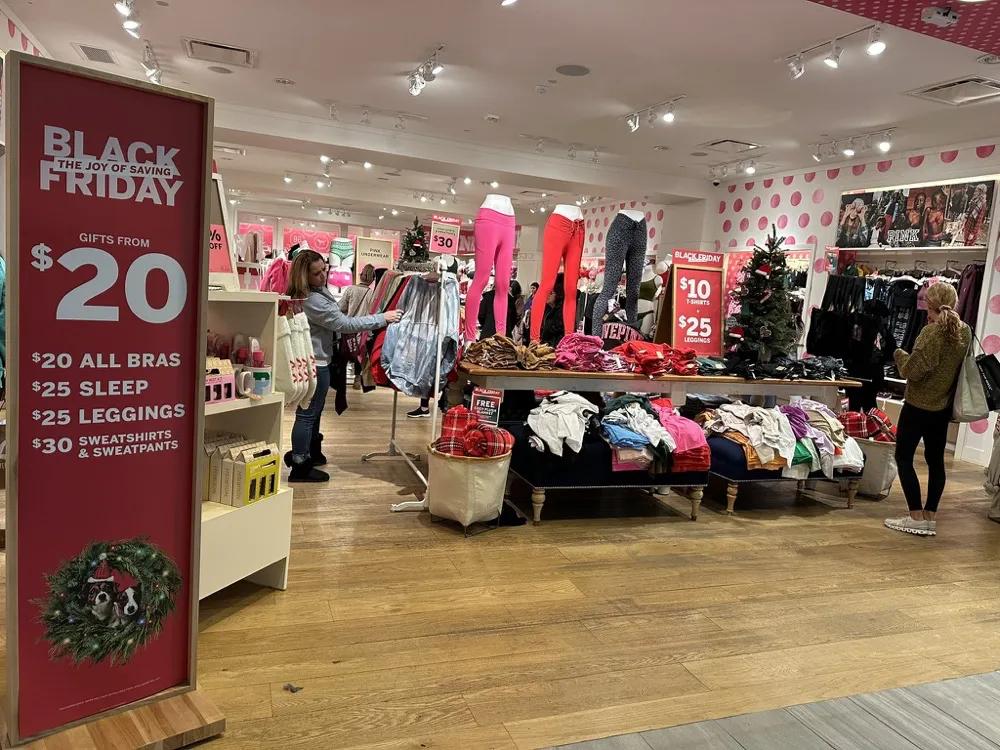 一个时代完美谢幕,一个时代正在谢幕