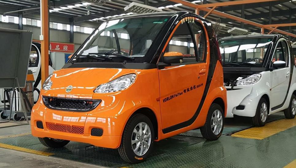 雷丁低速代步车推荐车型,老年代步车道爵好还是雷丁好